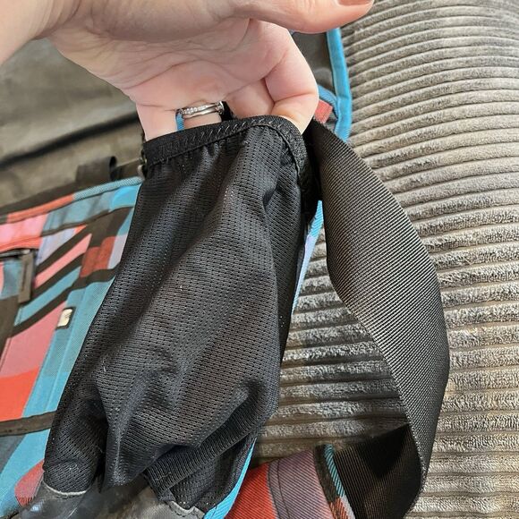 NEW OGIO Tactic 13 Messenger - Blockade Crossbody Laptop - Picture 10 of 16